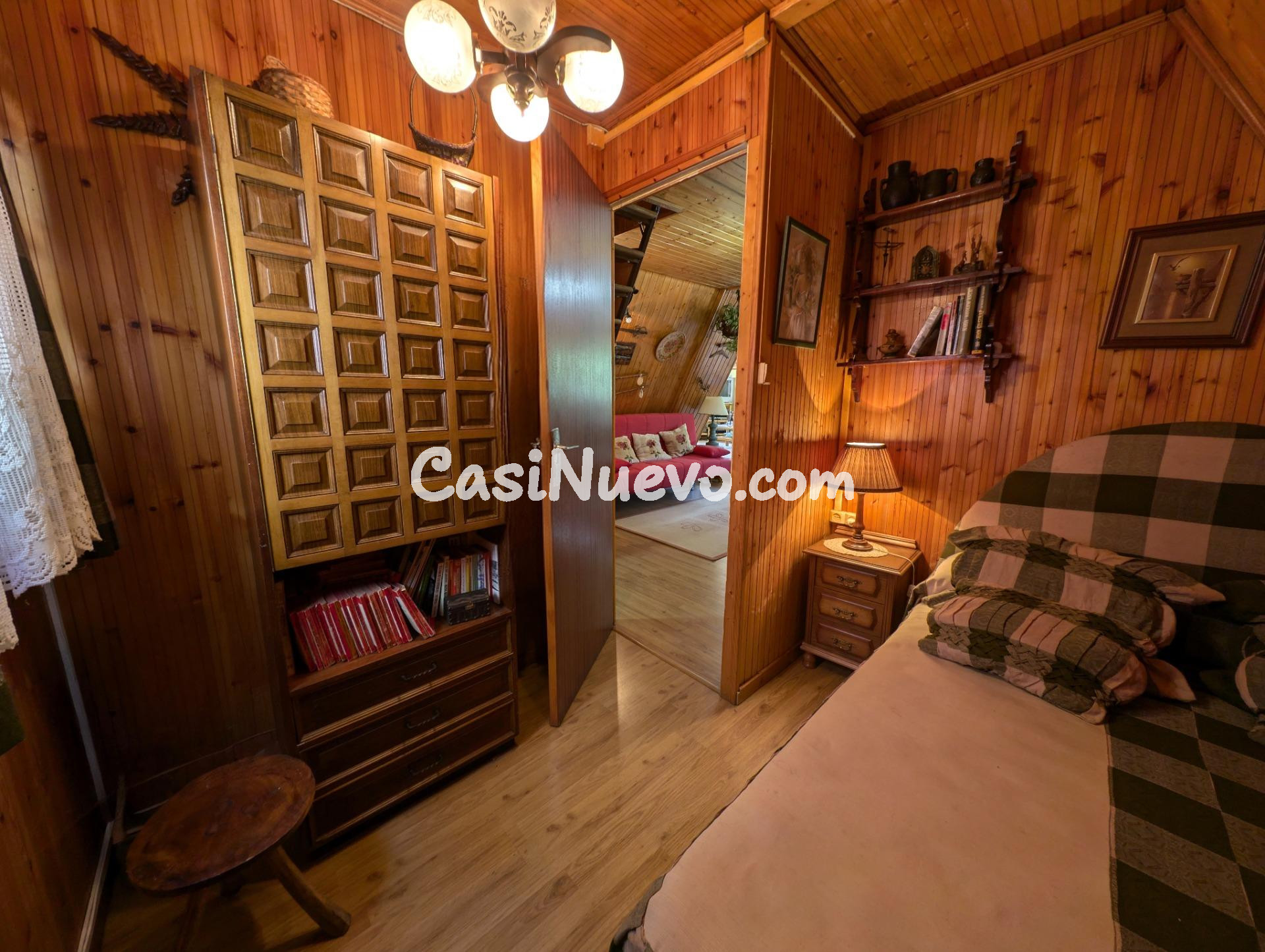 CASA DE 3 PLANTAS CON JARDIN, PARCELA URBANA Y GARAJE. EN LL - foto 42