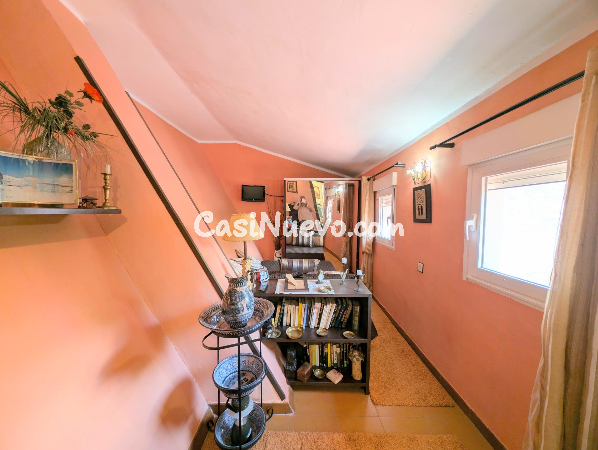 CASA DE 3 PLANTAS CON JARDIN, PARCELA URBANA Y GARAJE. EN LL - foto 49