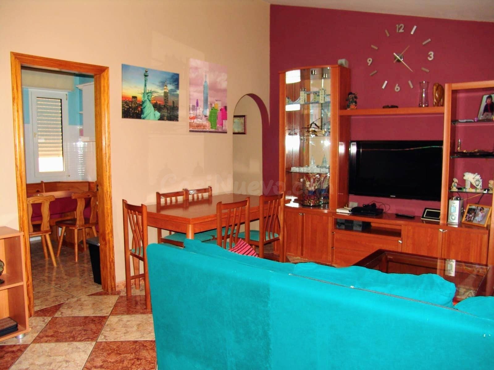 Dúplex con terraza en zona tranquila - foto 4