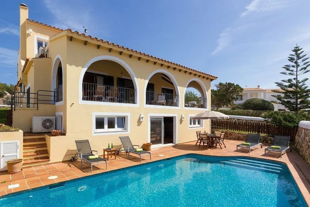 Espectacular chalet frente al mar - foto 2