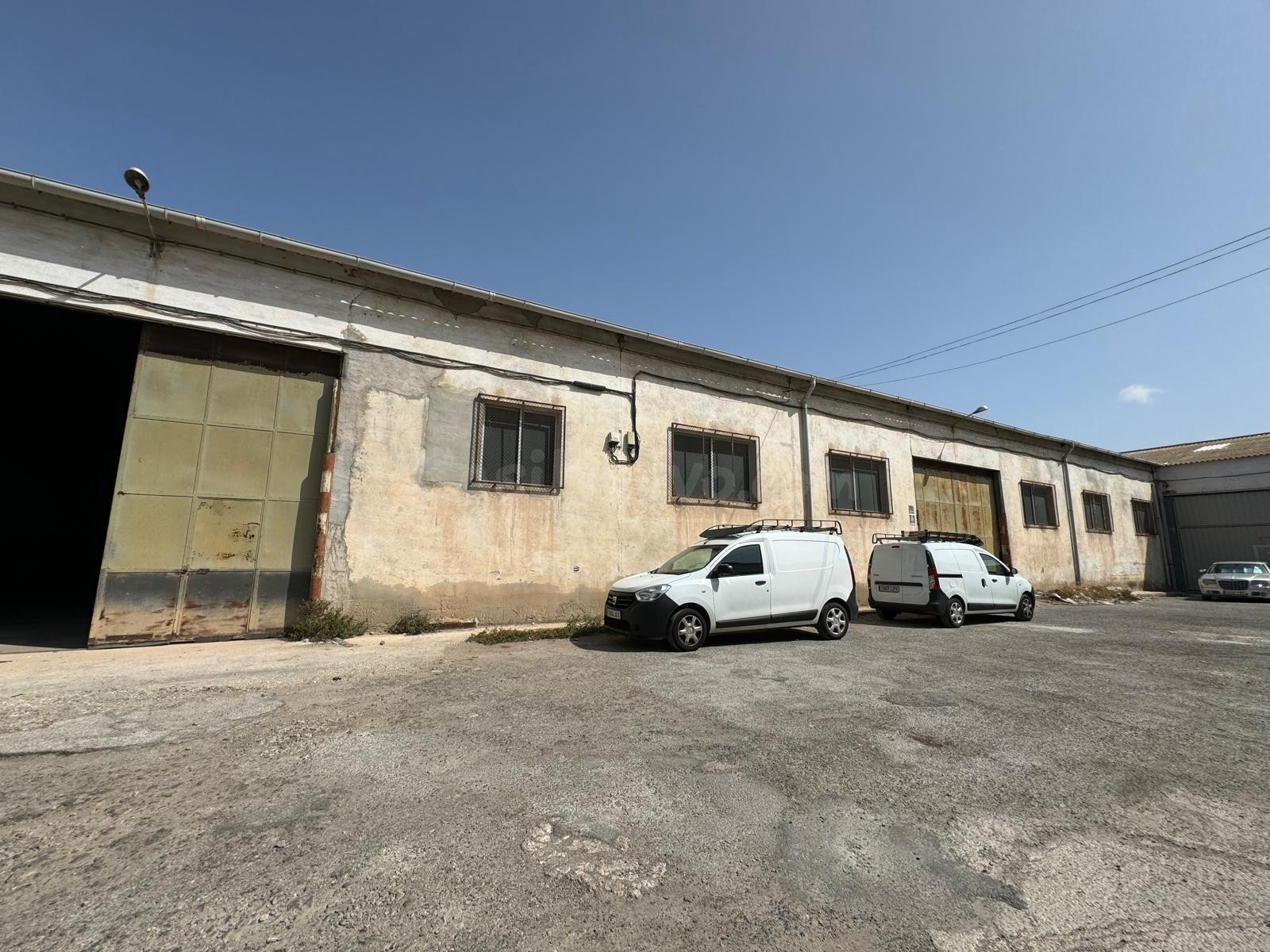 Versatile Industrial Warehouse for Sale – Ideal for Diverse  - foto 4