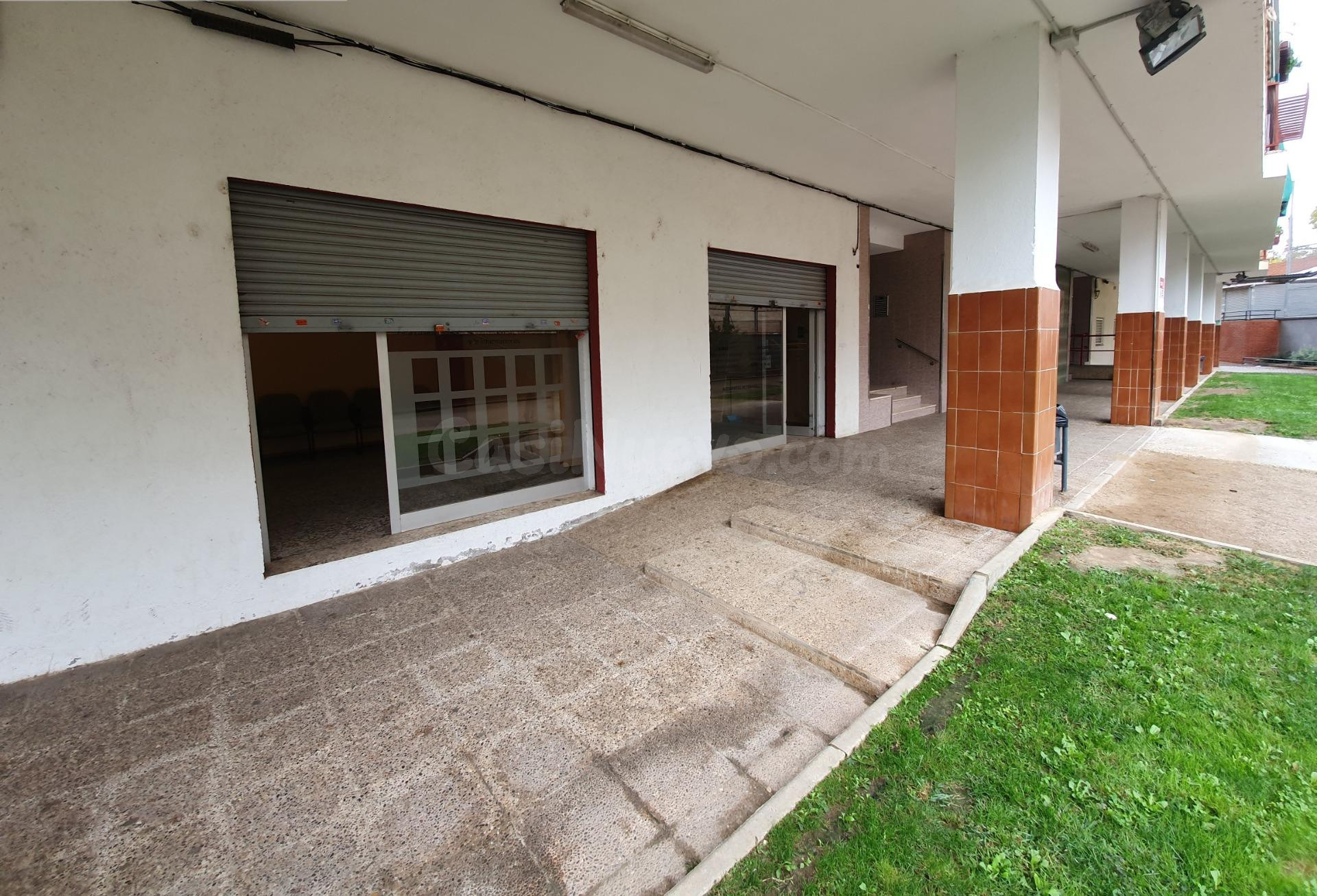Local comercial en Sabadell, zona Concordia Obrascón !!