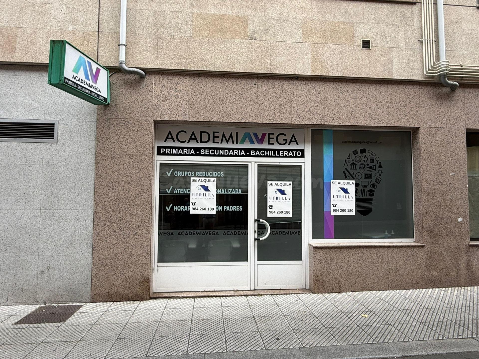 Amplio Local Comercial en Lugones - Oportunidad de Alquiler