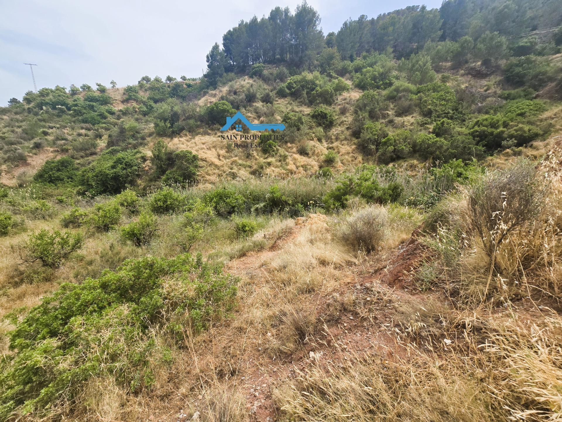 Finca rústica con agua y vistas espectaculares - foto 2