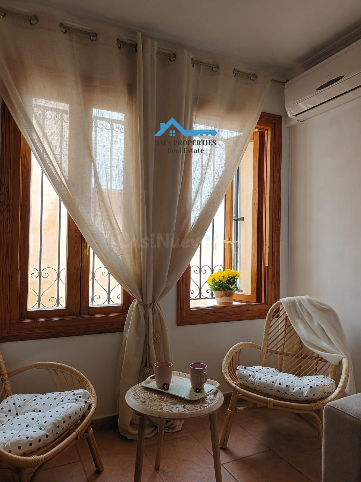 Apartamento con encanto mediterráneo y alma rústica en pleno - foto 5