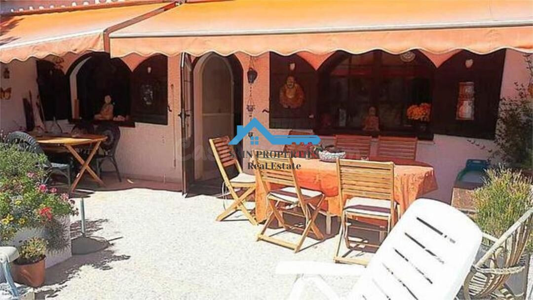 Chalet Independiente con Dos Parcelas y Gran Potencial en Ba - foto 3