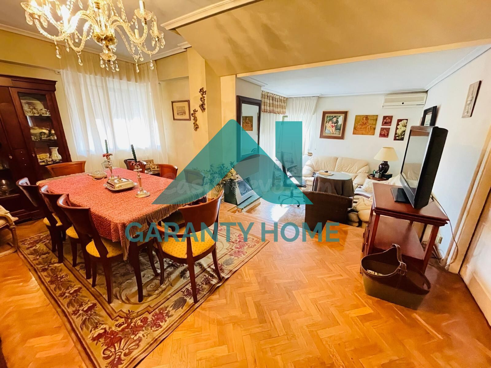 ¡SE VENDE PISO EN RUTA DE LA PLATA, CÁCERES! 🏡✨ - foto 5
