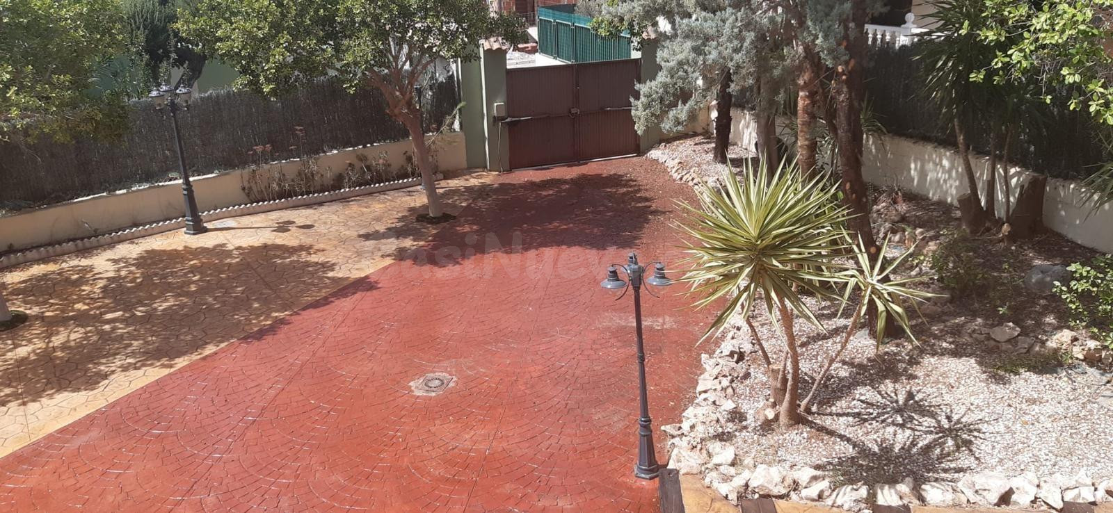 ¡Exclusivo chalet independiente en alquiler en La Alcayna! - foto 3