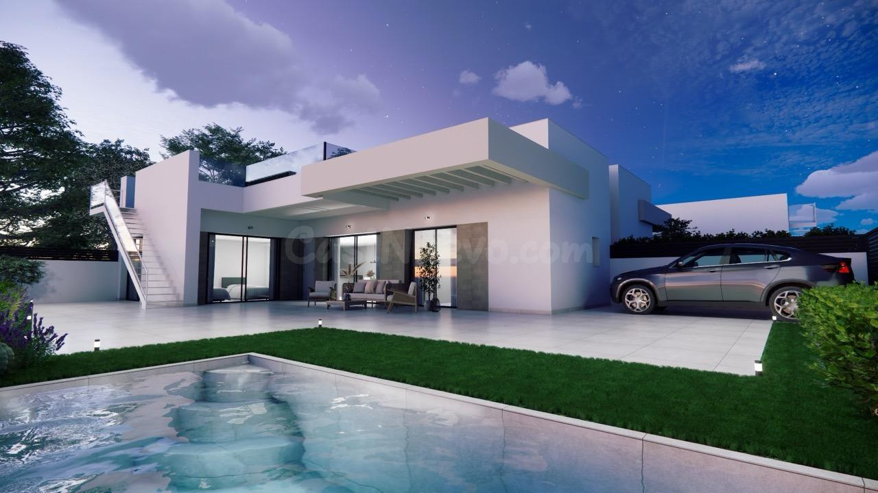 PRECIOSA VILLA AMPLIA CON PISCINA Y PARKING