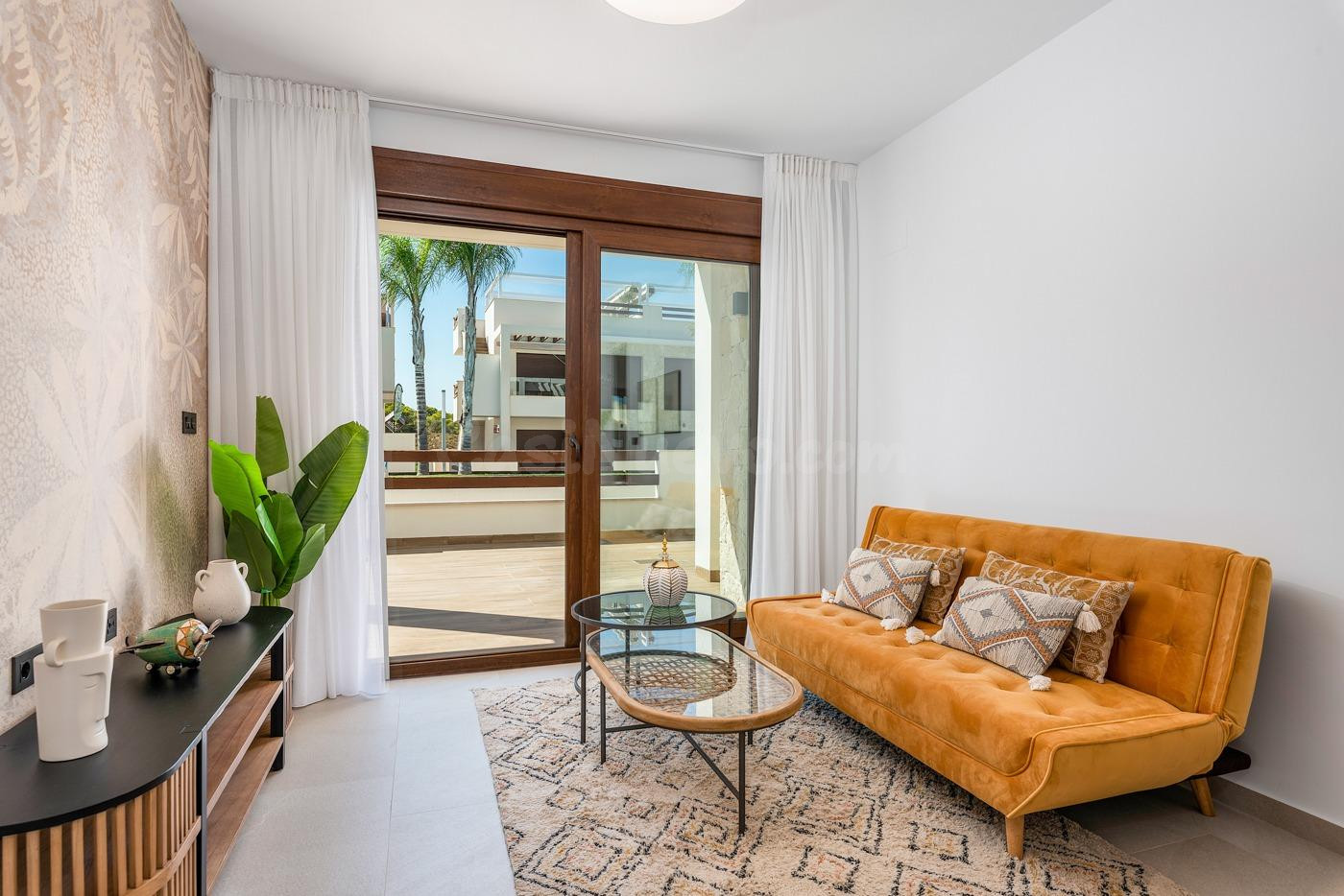 BUNGALOW PLANTA BAJA EN RESIDENCIAL DE LUJO - foto 4