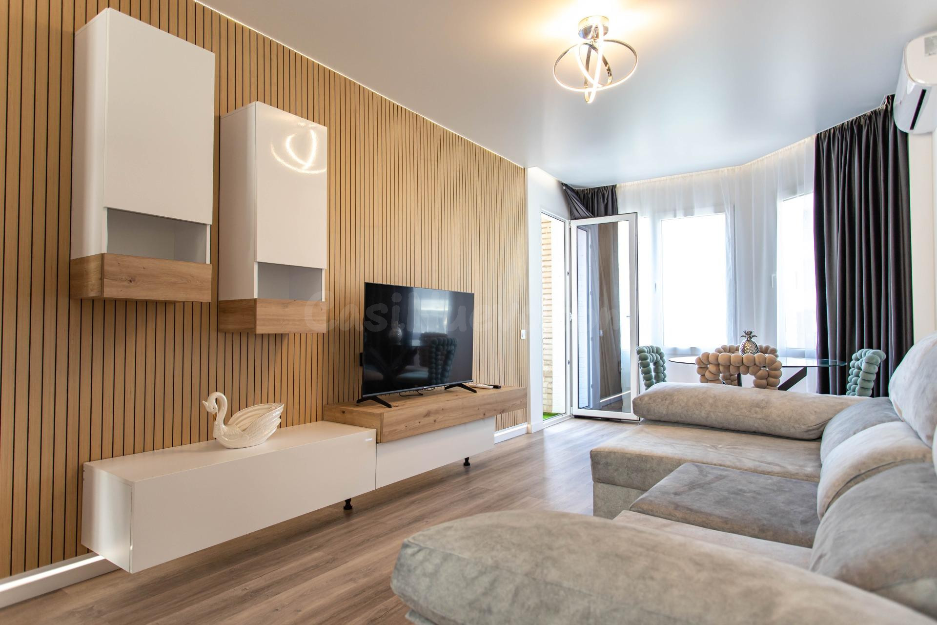 Piso Reformado De 3 habitaciones A 300 Metros De La Playa - foto 2