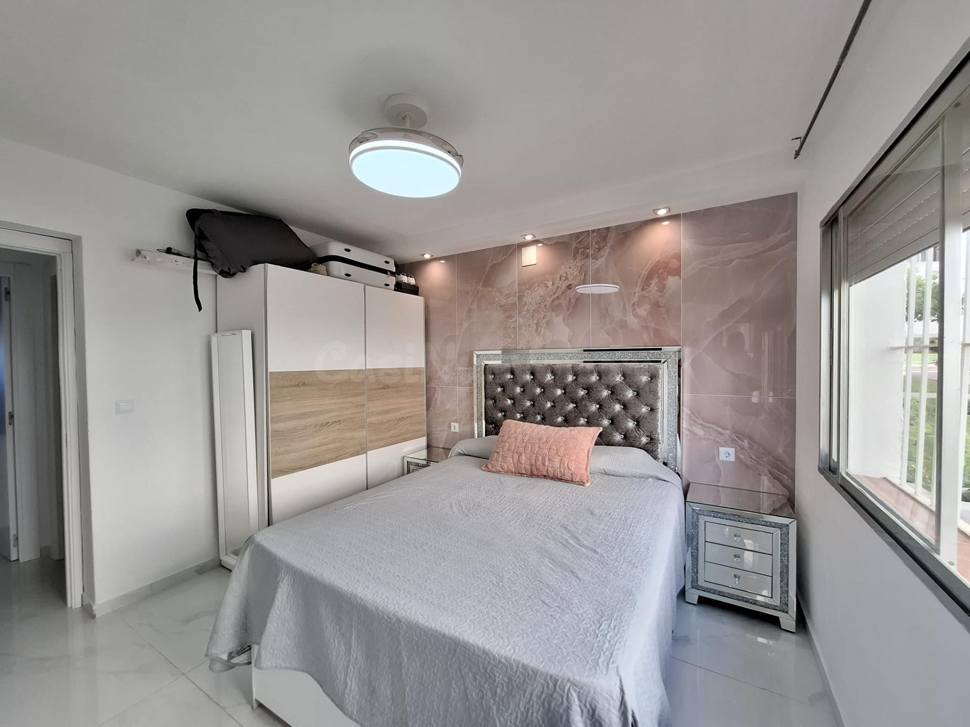 Impecable piso reformado de 3 habitaciones en San Pedro Alcá - foto 5