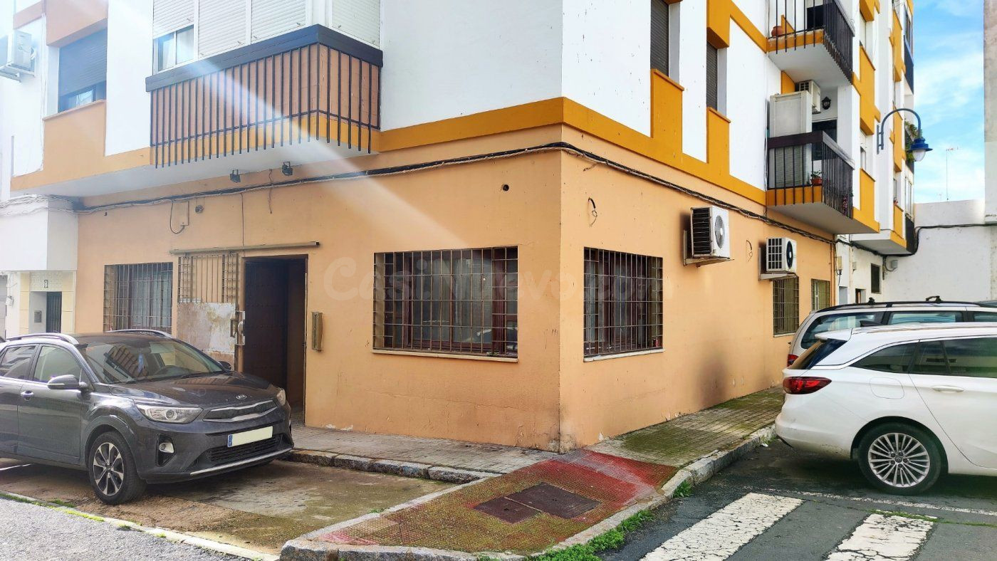 Local comercial cerca del Palacio de Congresos en Ayamonte,  - foto 5
