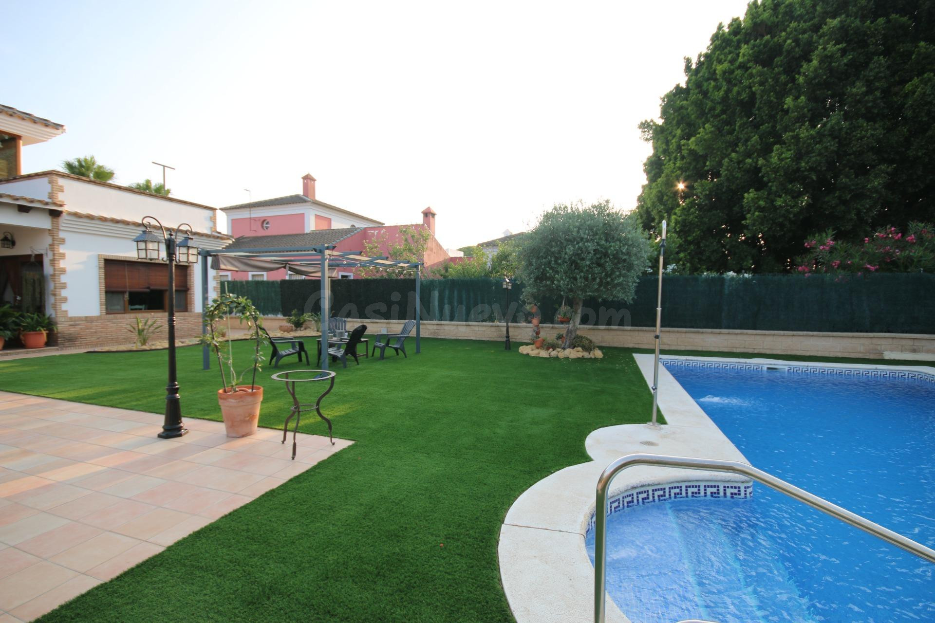 Casa o chalet independiente en venta en Pinares de Lepe - foto 2