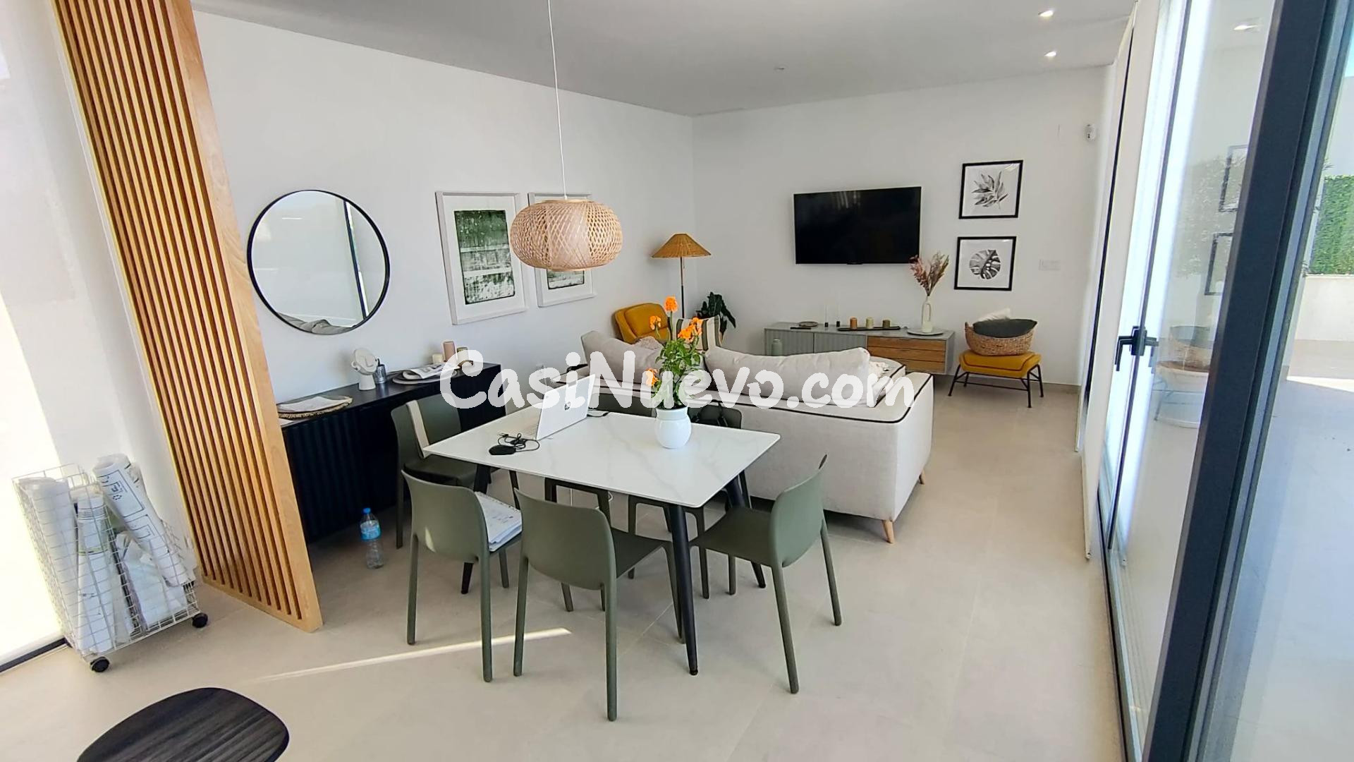 Fantásticas villas a estrenar de 3 dormitorios en el centro  - foto 8