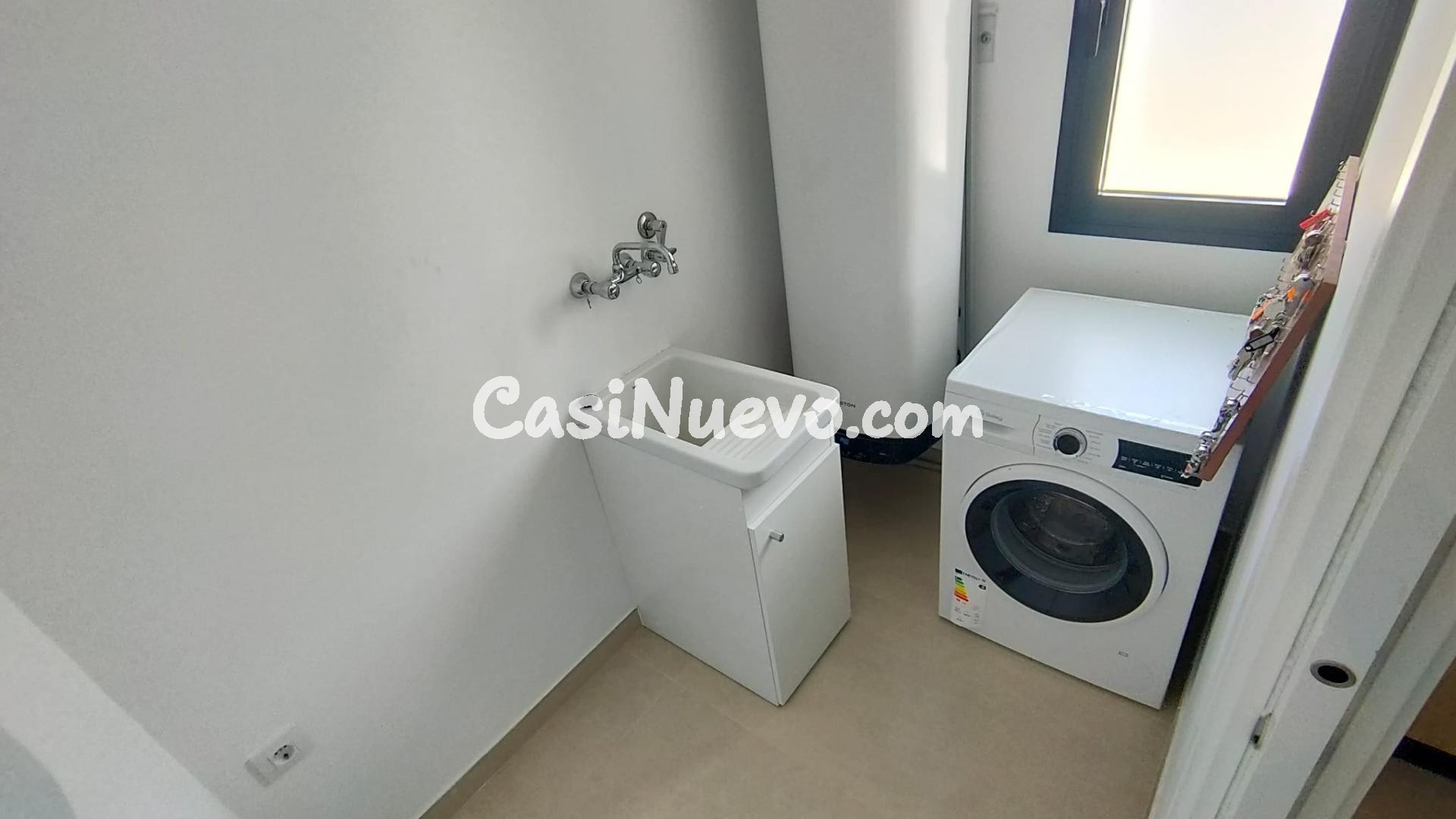 Fantásticas villas a estrenar de 3 dormitorios en el centro  - foto 21