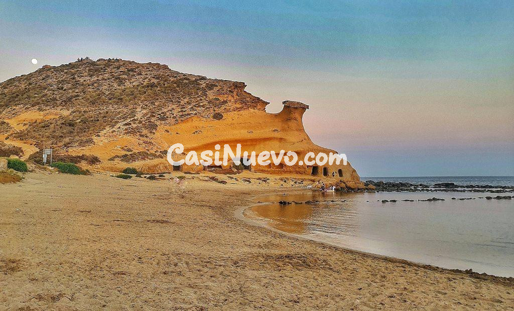 Fantásticas villas a estrenar de 3 dormitorios en el centro  - foto 32