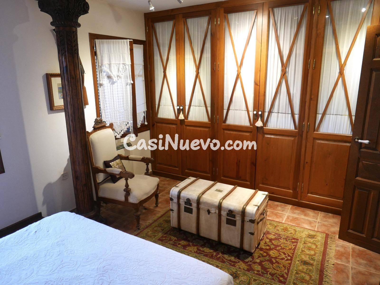 Oportunidad de Inversión: Bar de Cócteles Único con Alojamie - foto 9