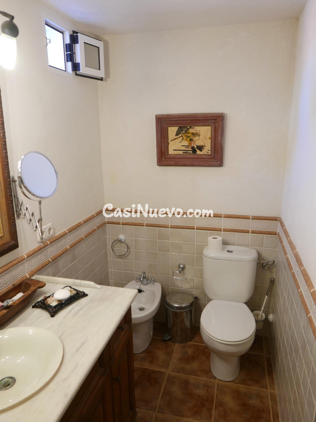 Oportunidad de Inversión: Bar de Cócteles Único con Alojamie - foto 16