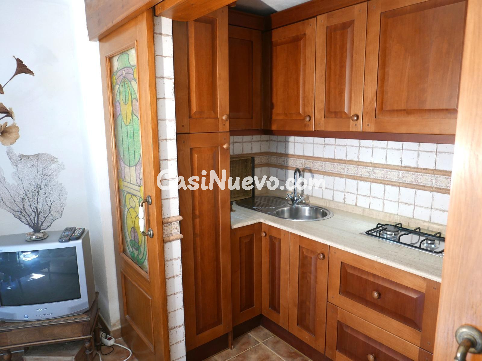 Oportunidad de Inversión: Bar de Cócteles Único con Alojamie - foto 19