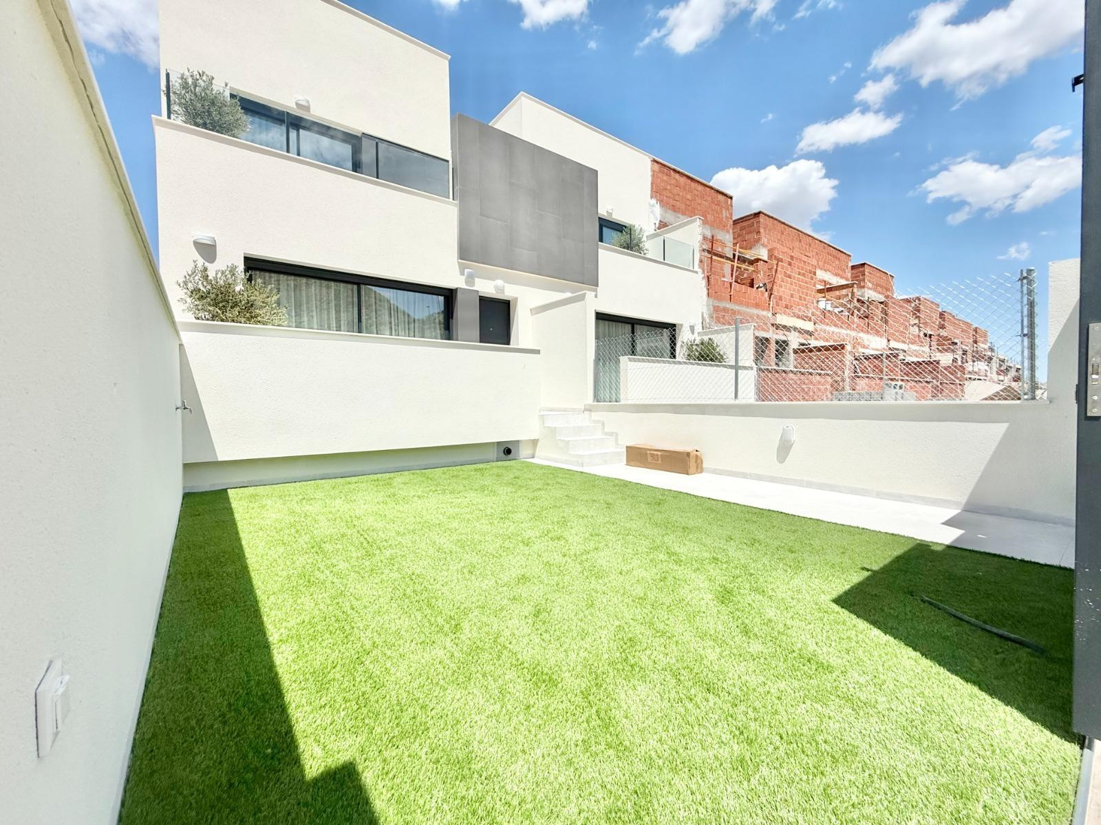VegaSol Homes: Tu Sueño Mediterráneo en Cox - foto 4