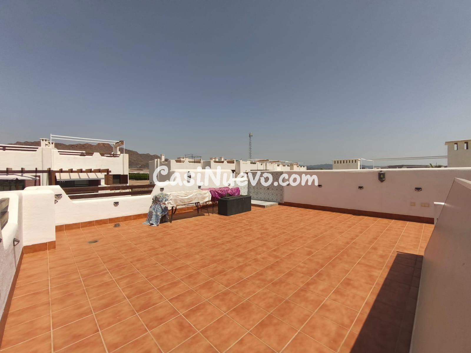 Ático con Vistas Panorámicas, Amplio Solárium y Zonas Comune - foto 3