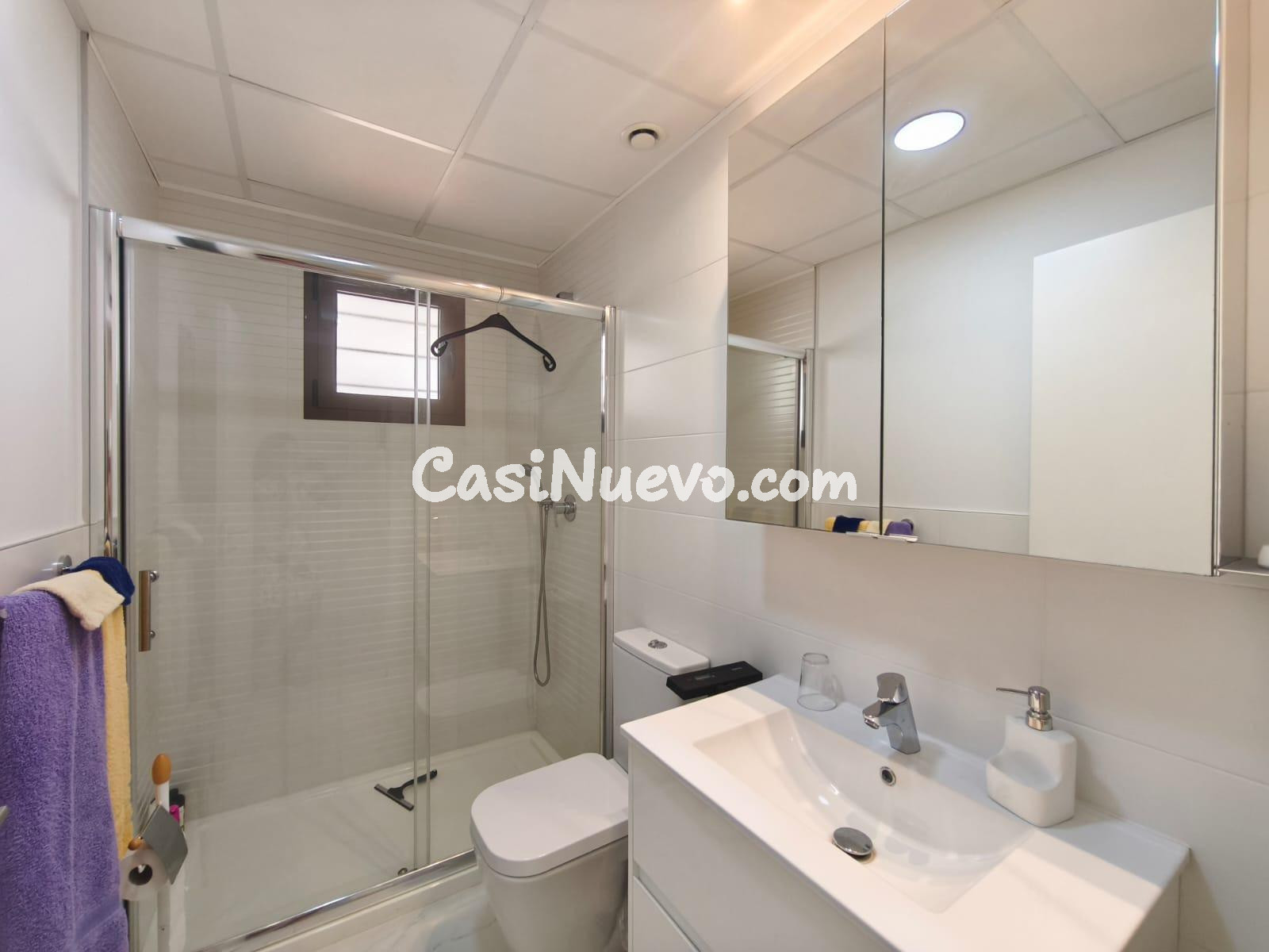 Ático con Vistas Panorámicas, Amplio Solárium y Zonas Comune - foto 11