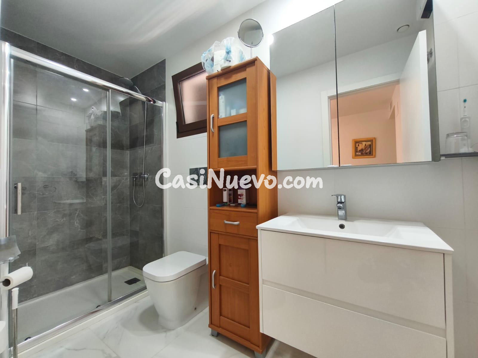 Ático con Vistas Panorámicas, Amplio Solárium y Zonas Comune - foto 12