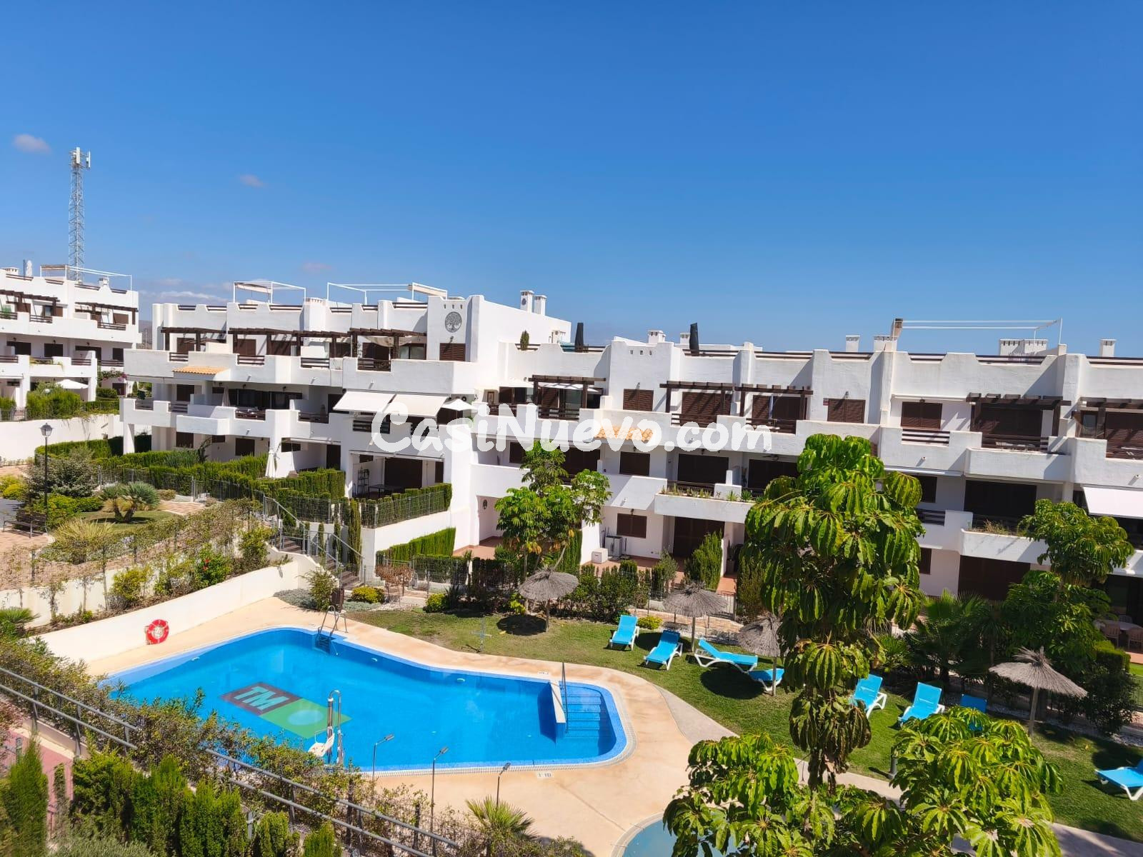 Ático Exclusivo en Mar de Pulpí: Vistas Panorámicas, Soláriu - foto 3