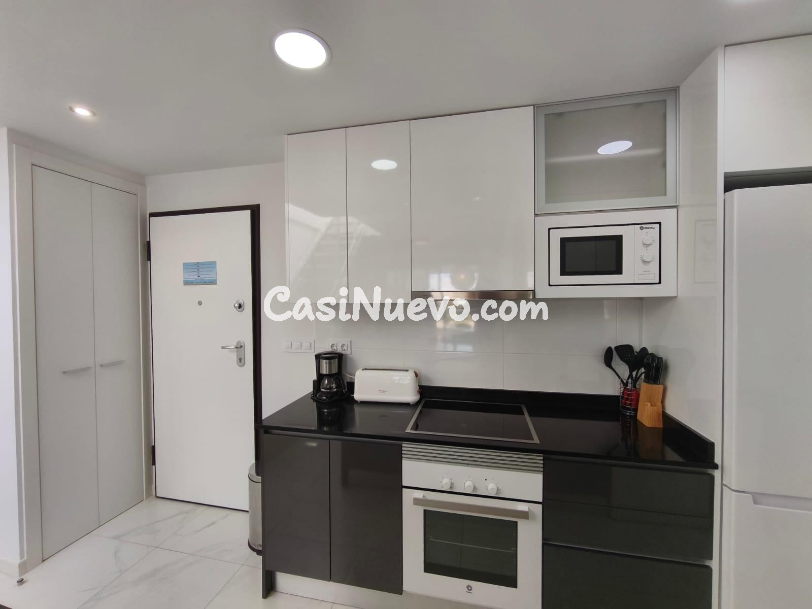 Ático Exclusivo en Mar de Pulpí: Vistas Panorámicas, Soláriu - foto 5