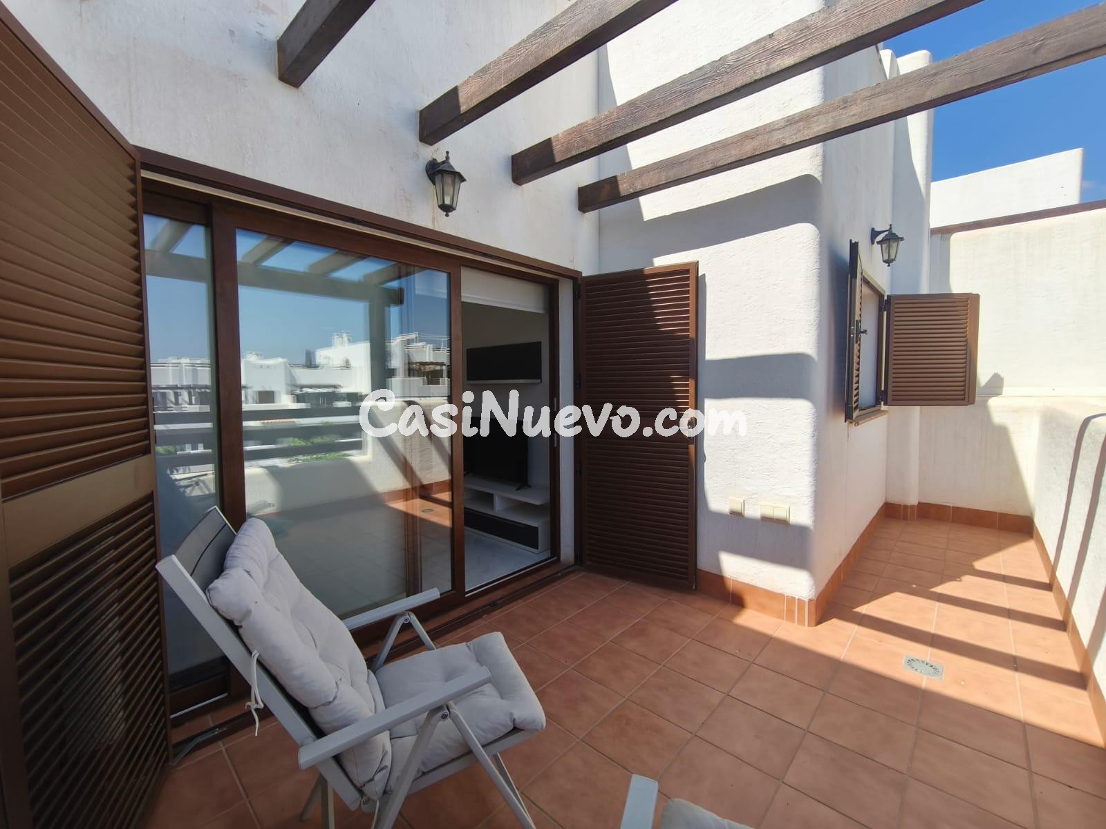 Ático Exclusivo en Mar de Pulpí: Vistas Panorámicas, Soláriu - foto 13