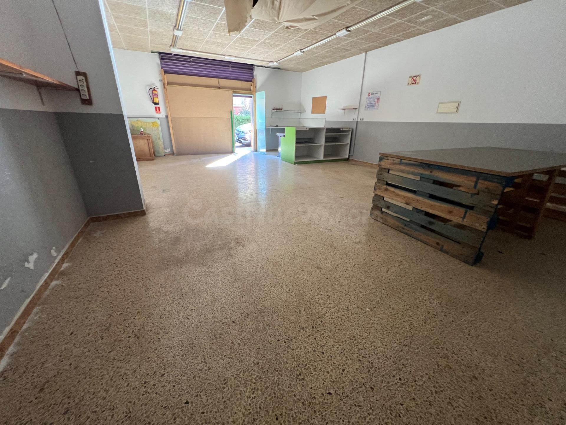 LOCAL COMERCIAL DIÁFANO UBICADO EN CAN RULL- SABADELL