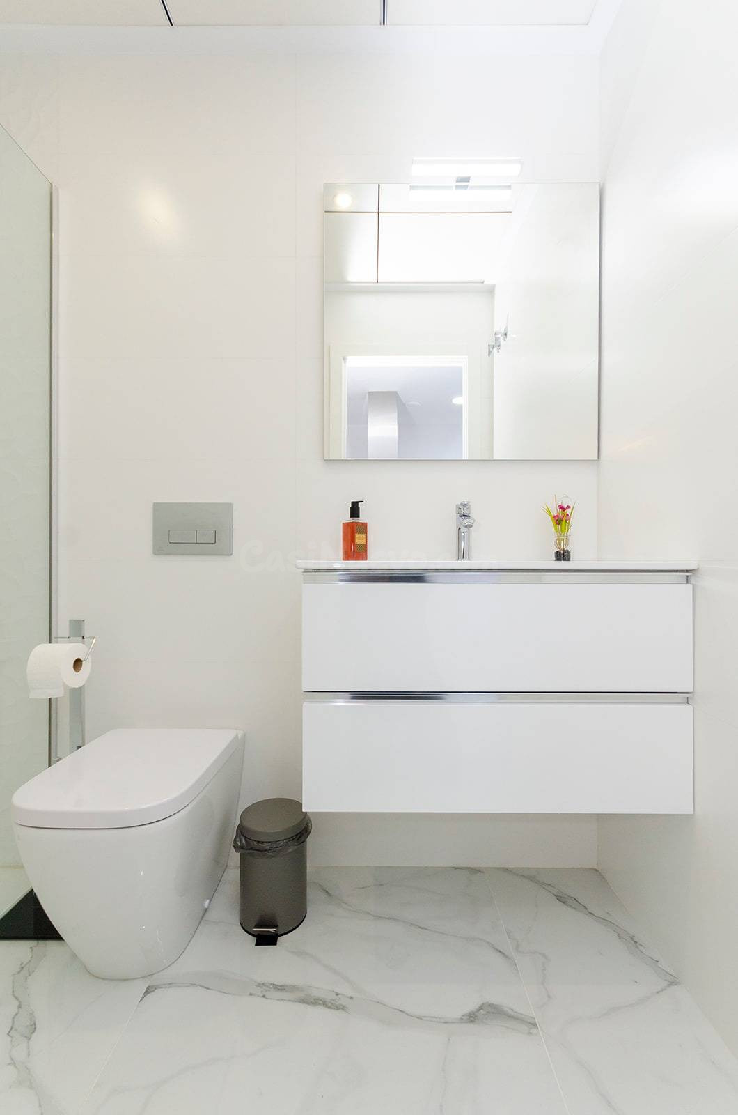 Descubre tu nuevo hogar en Torrevieja: Villa de Obra Nueva d - foto 3