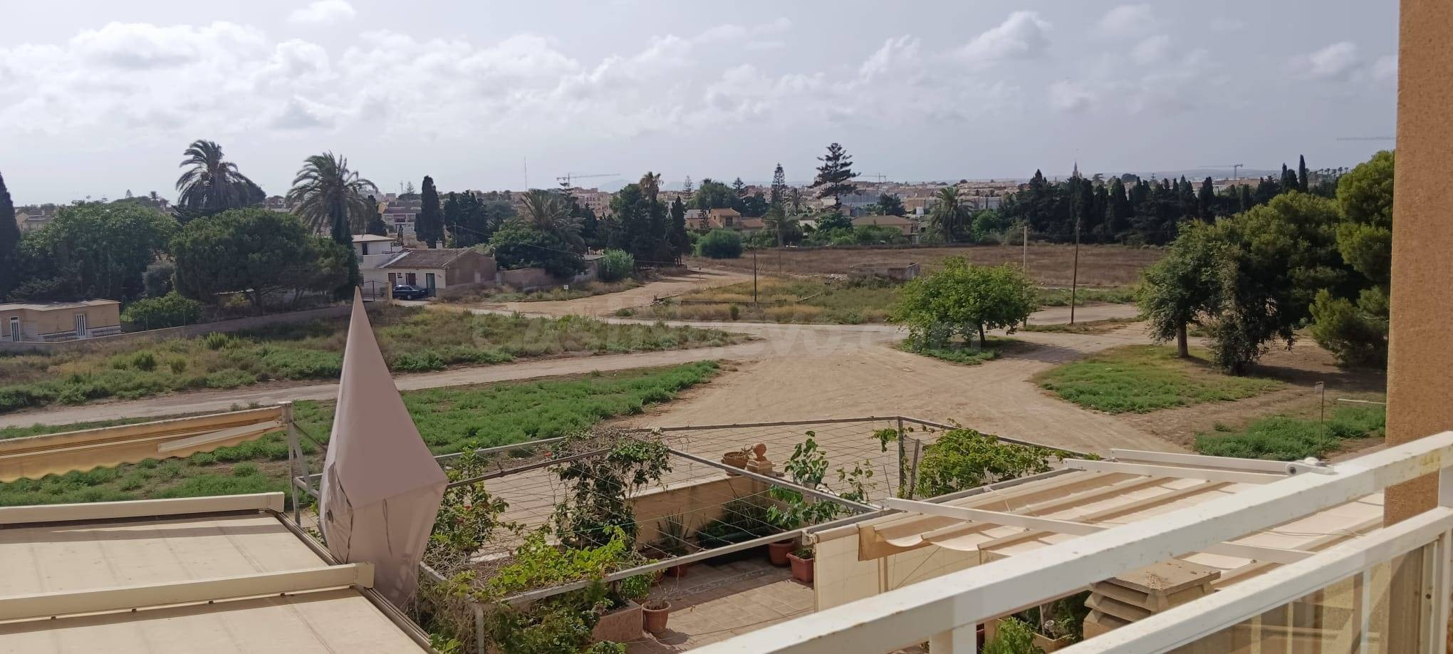 PISO EN VENTA EN COMPLEJO APARTAMENTOS "LODOSOL" - foto 5