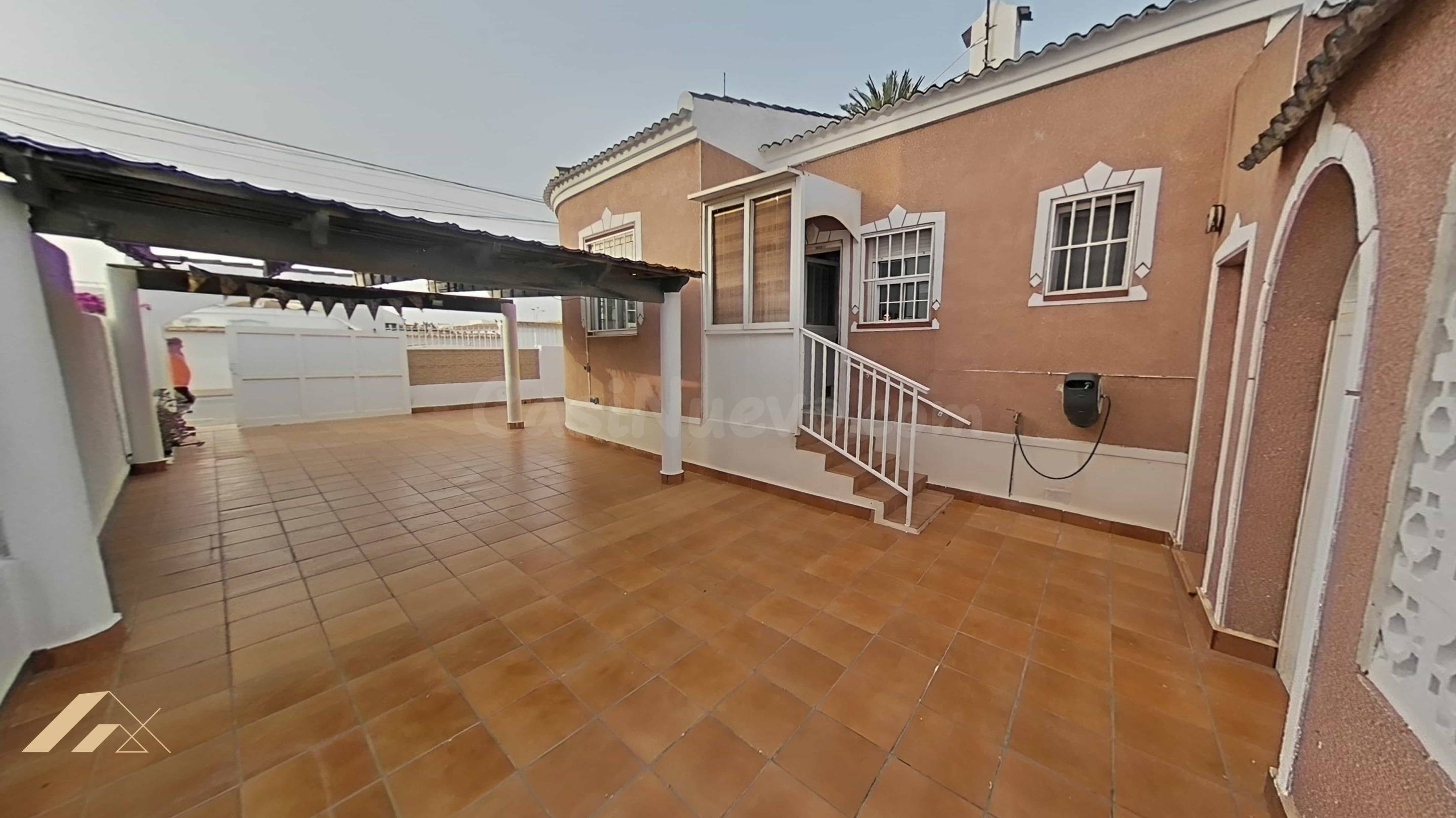 CHALET CON PISCINA EN EL CHAPARRAL, TORREVIEJA, ALICANTE - foto 3