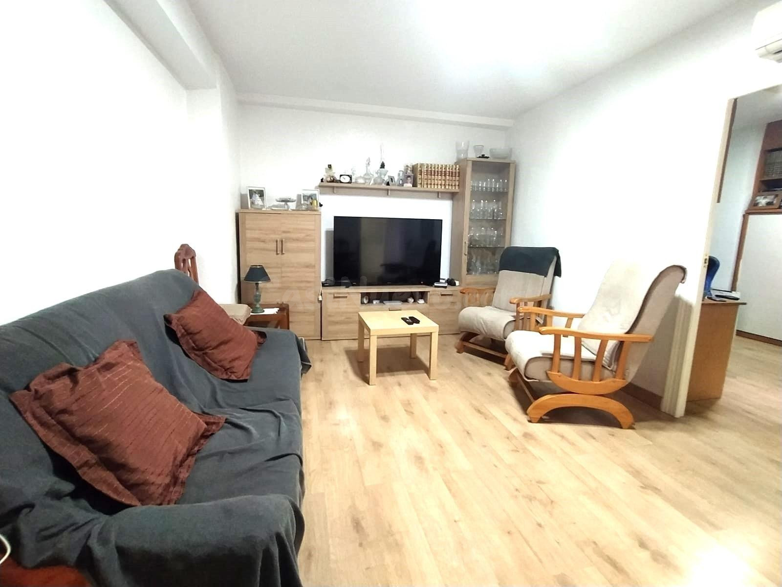 PISO-BAJO EN VENTA EN LA UNIÓN...!!!!
