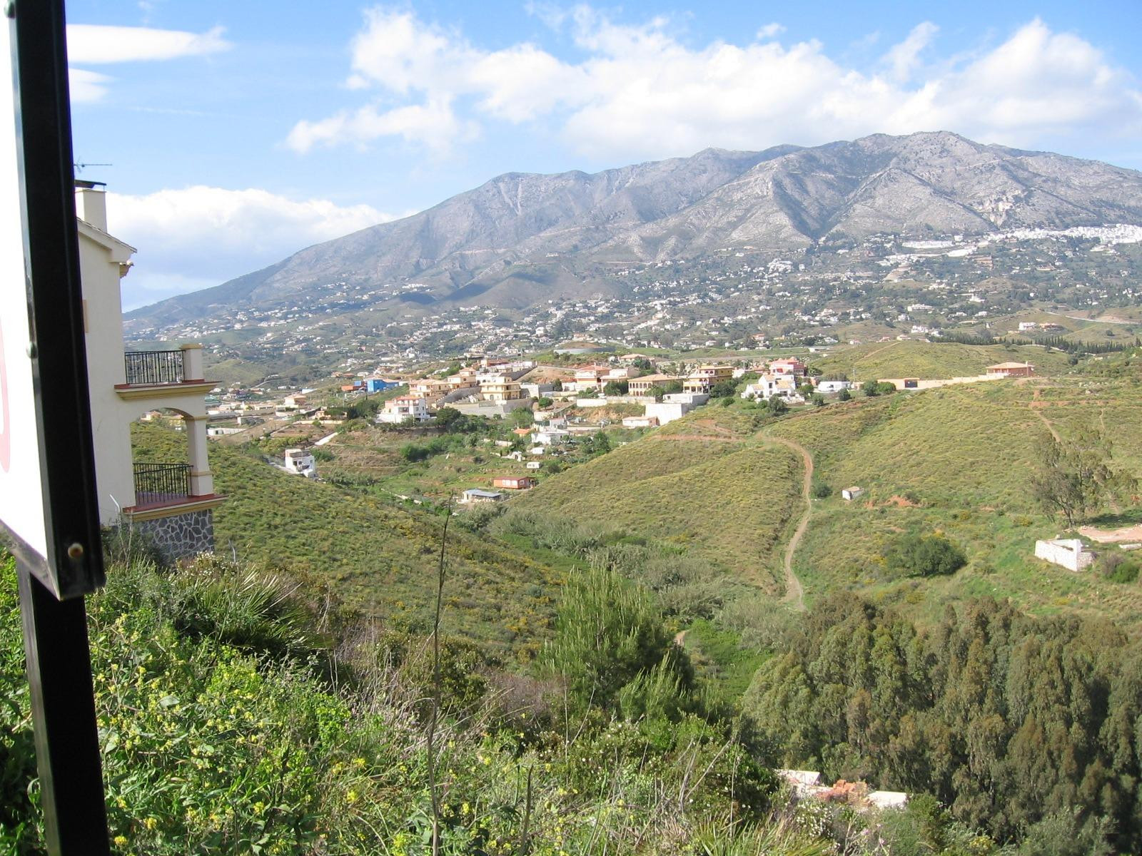 Parcela con Proyecto Vistas al Mar y a la Montaña - foto 3