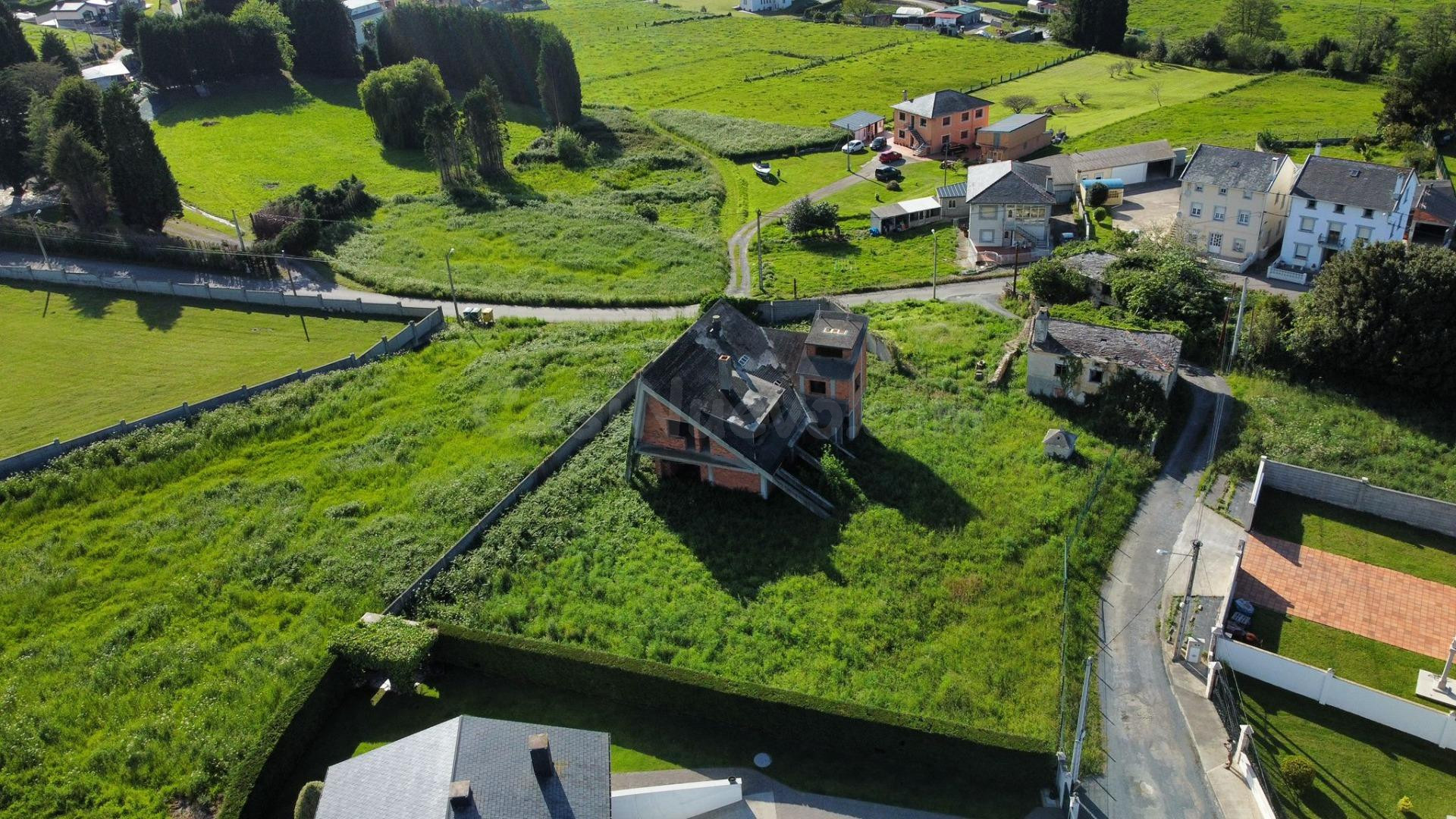 Finca y casa en construcción Cangas de Foz - foto 4