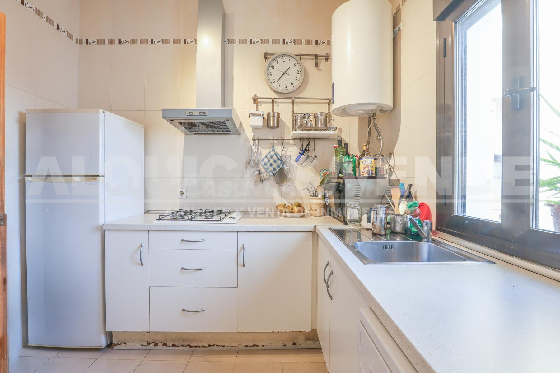 Excelente vivienda en una situción inmejorable. Centro de Sevilla. 5 m de Corte Inglés