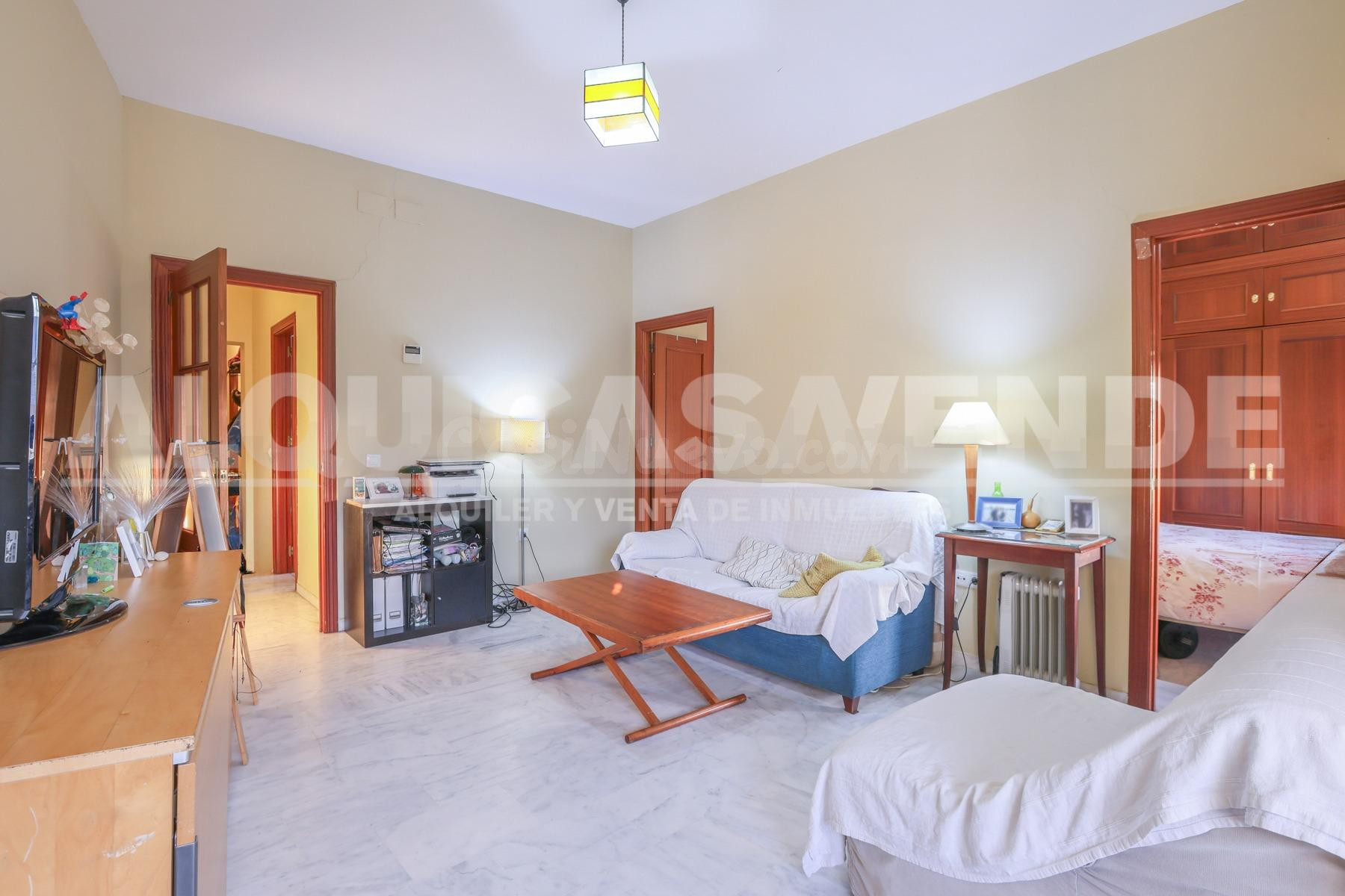 Excelente vivienda en una situción inmejorable. Centro de Sevilla. 5 m de Corte Inglés - foto 5