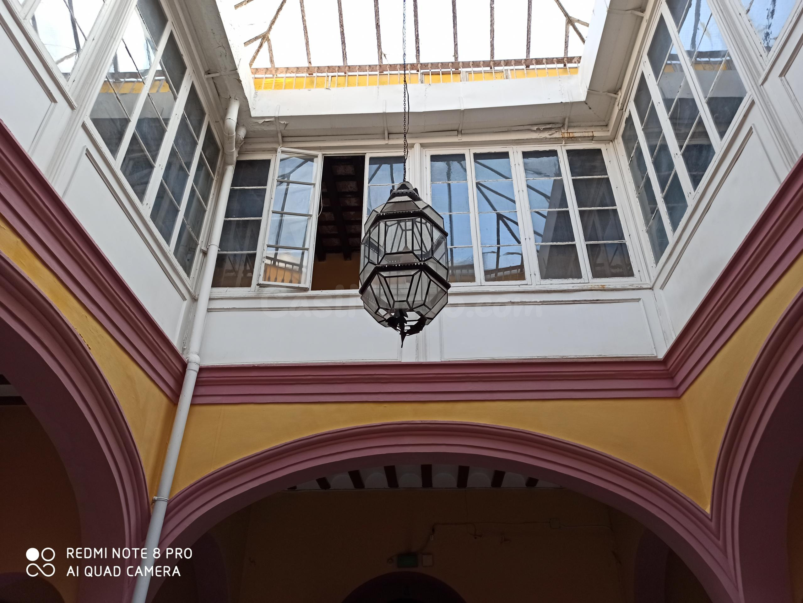 AMPLIA CASA INDEPENDIENTE EN EL BARRIO SAN MIGUEL - foto 2