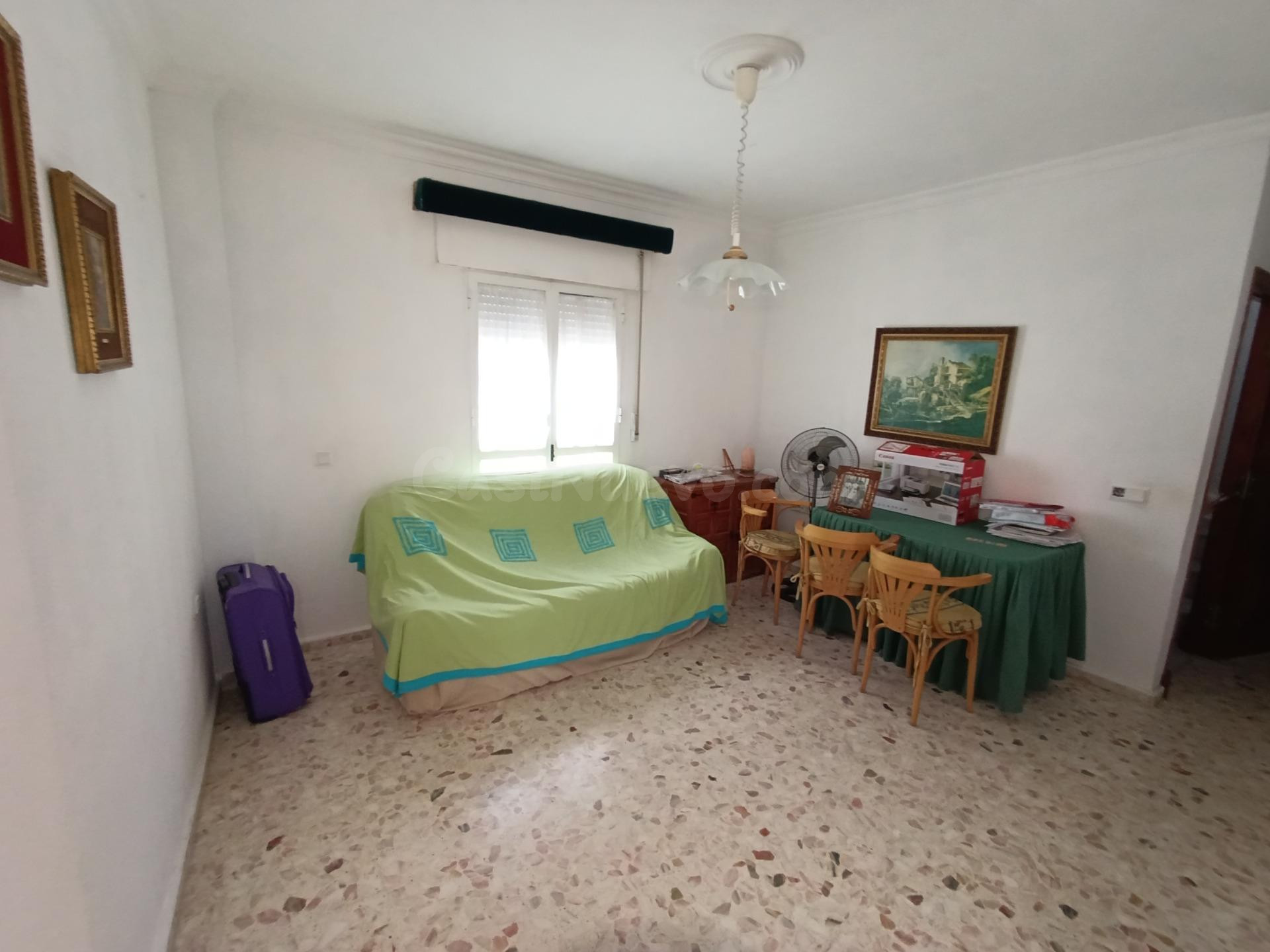 EDIFICIO CON DOS PISOS INDEPENDIENTES EN EL BARRIO BAJO - foto 2