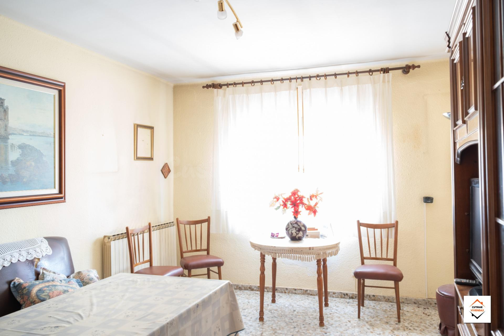 Casa Luminosa en San Mateo de Gállego - foto 3