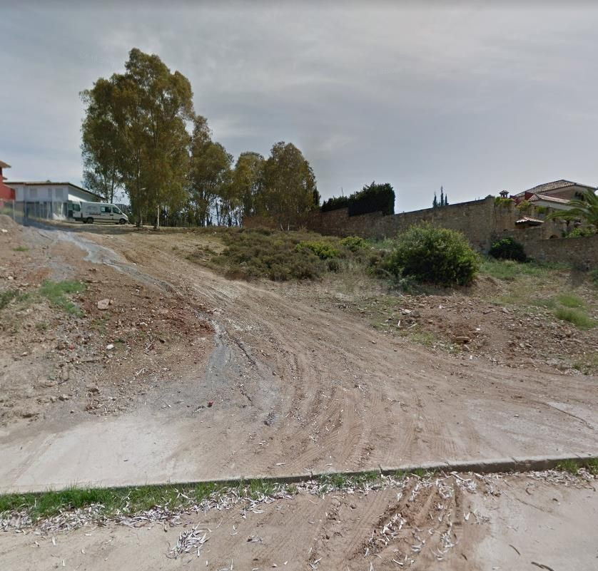 Terreno urbano edificable en zona Brillante-Sansueña - foto 3