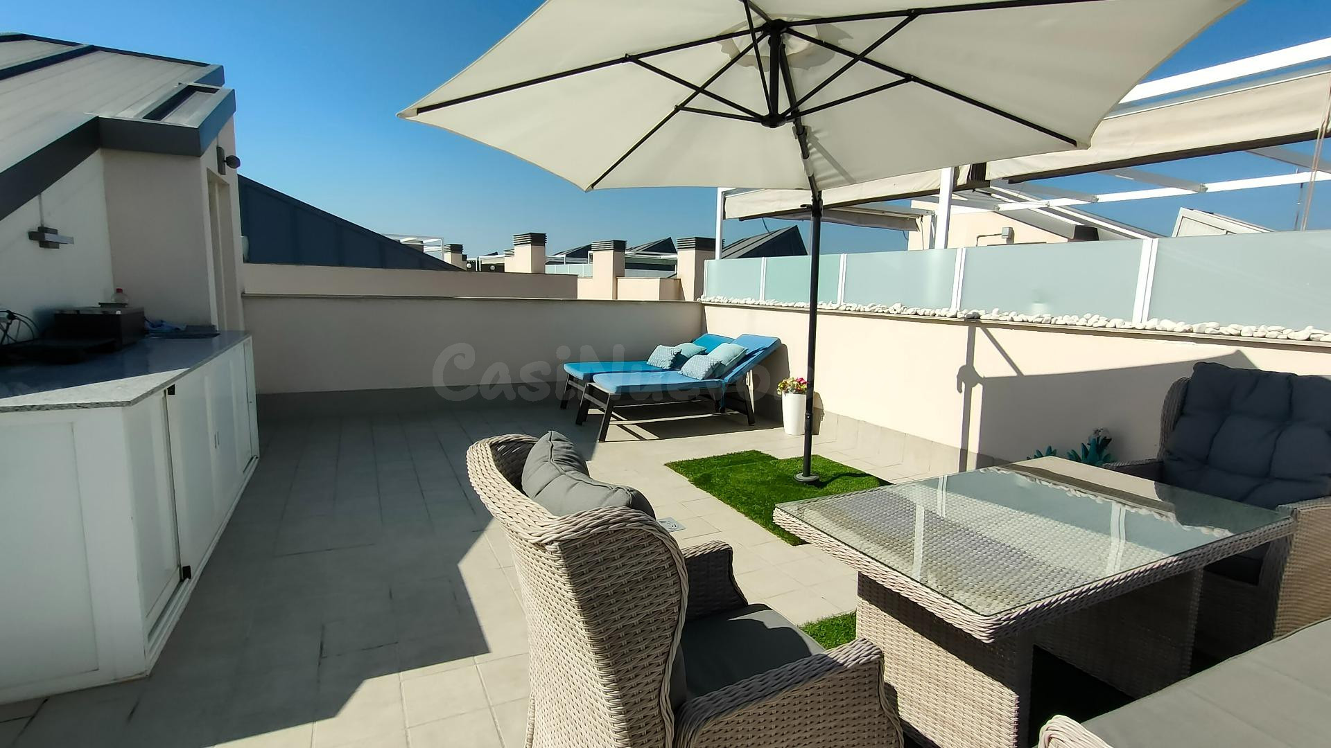 APARTAMENTO DE 2 DORMITORIOS 2 BAÑOS, GARAJE, EN TORREVIEJA  - foto 3