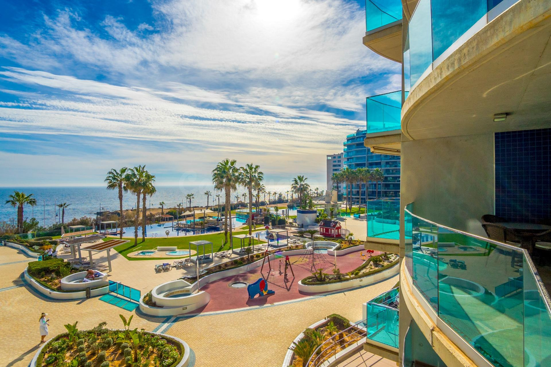 APARTAMENTO CON VISTAS AL MAR! EN PUNTA PRIMA (ORIHUEL COSTA - foto 4