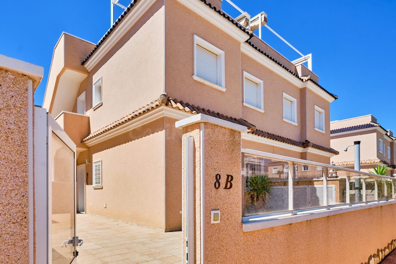 APARTAMENTO DE 3 DORMITORIOS 2 BAÑOS EN LOMAS DE CABO ROIG ( - foto 3