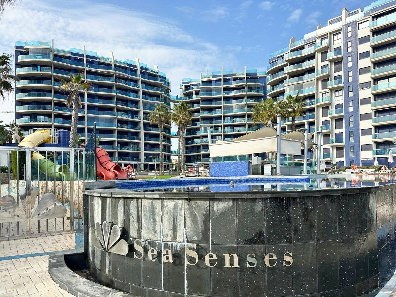 APARTAMENTO CON VISTAS AL MAR DE 2 DORMITORIOS 2 BAÑOS EN PU - foto 5