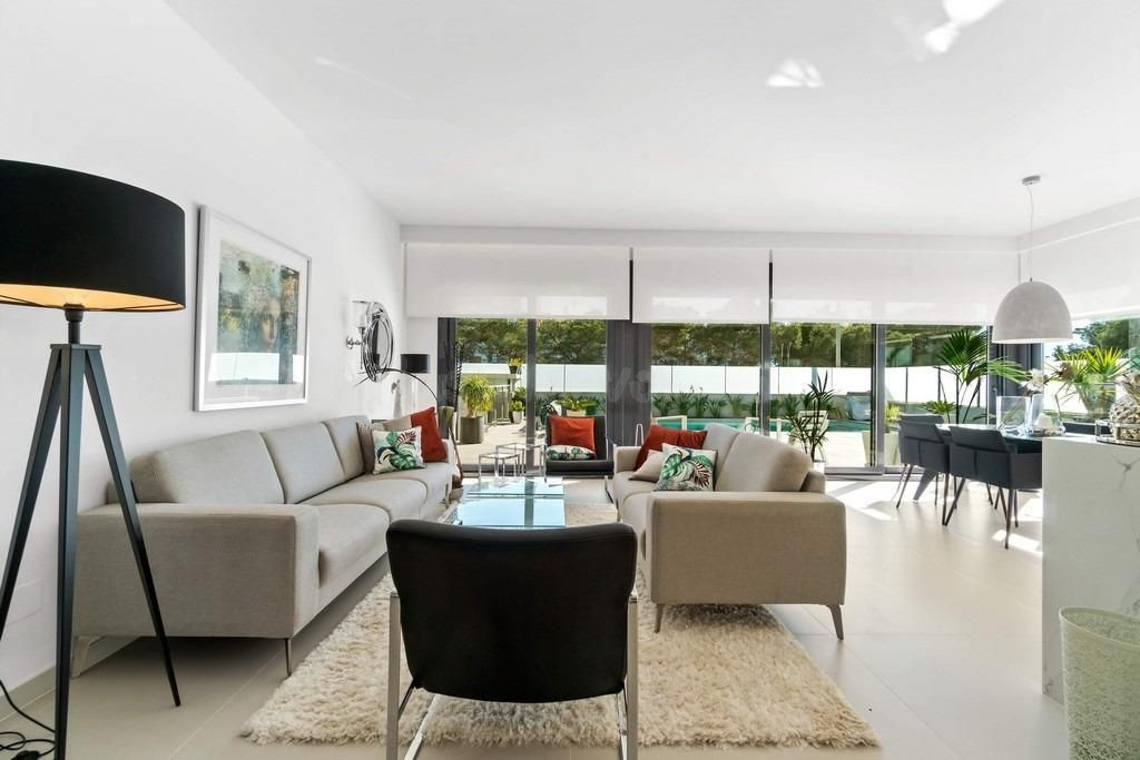 VILLA DE 2 DORMITORIOS 2 BAÑOS EN CAMPO AMOR ( ORIUELA COSTA - foto 3