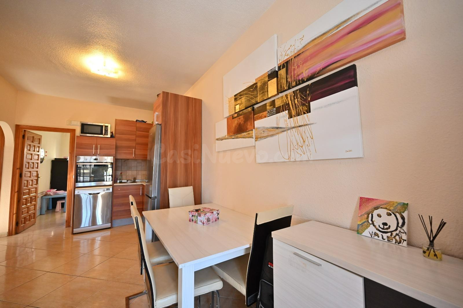 SE VENDE CHALET ADOSADO EN LOS BALCONES (ORIHUELA COSTA) - foto 3